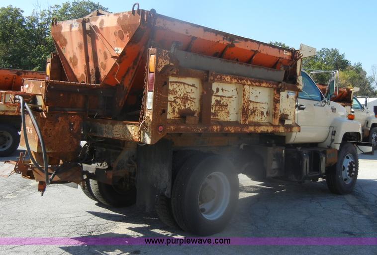 image for item D4995 1999 Chevrolet C8500 dump truck