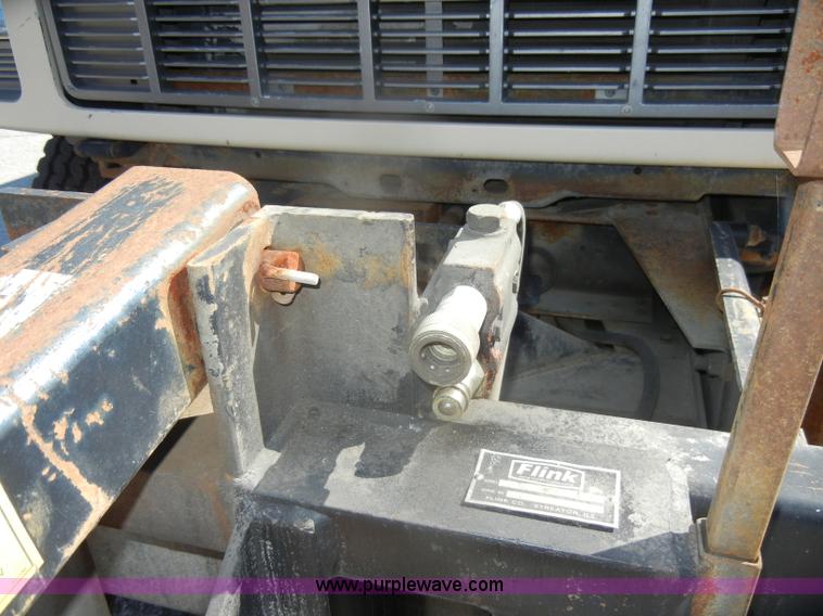 image for item D4995 1999 Chevrolet C8500 dump truck