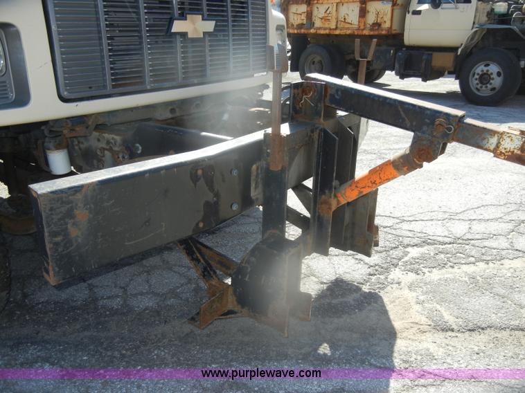 image for item D4995 1999 Chevrolet C8500 dump truck