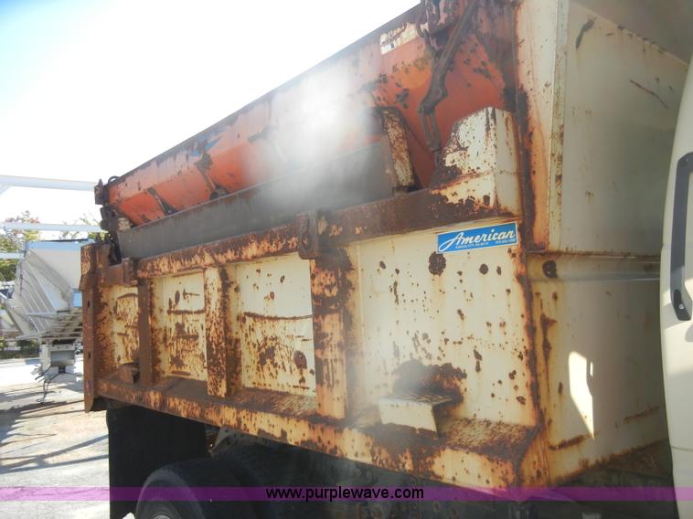 image for item D4995 1999 Chevrolet C8500 dump truck