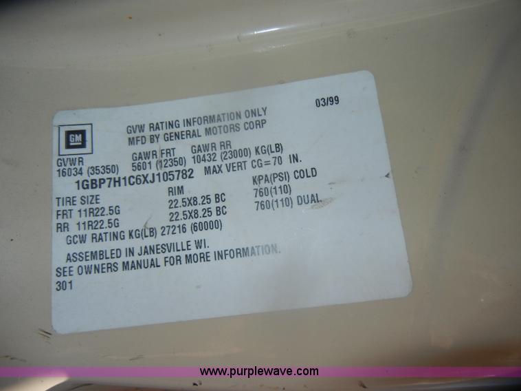 image for item D4995 1999 Chevrolet C8500 dump truck