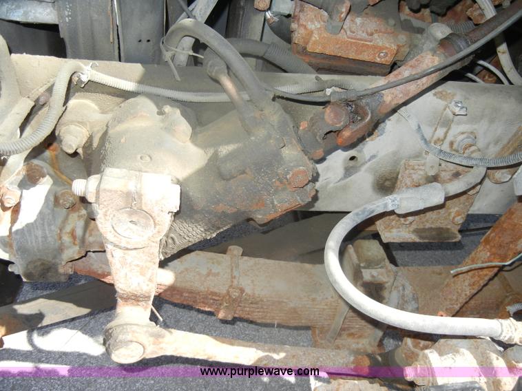 image for item D4996 1994 Ford F800 dump truck