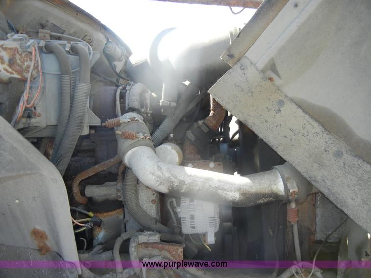 image for item D4996 1994 Ford F800 dump truck