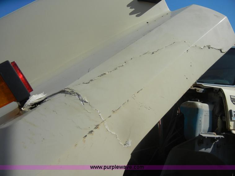 image for item D4996 1994 Ford F800 dump truck