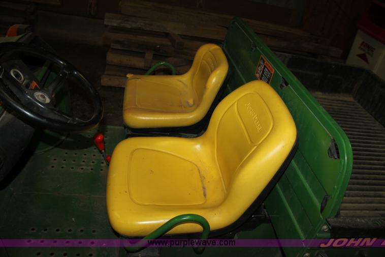 image for item D5197 2002 John Deere Gator utility vehicle