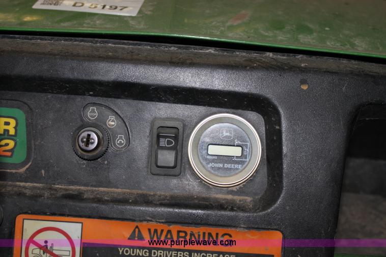 image for item D5197 2002 John Deere Gator utility vehicle