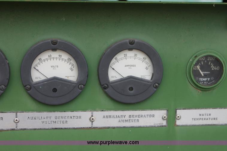 image for item E4219 1973 Harnischfeger DC welder/generator