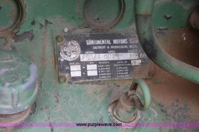 image for item E4219 1973 Harnischfeger DC welder/generator