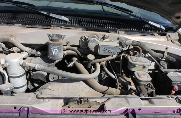 image for item E4229 1993 Chevrolet Astro van