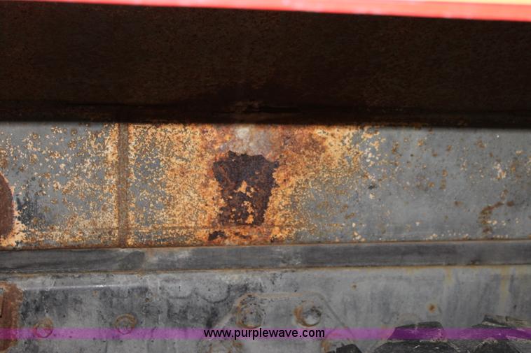 image for item E4231 1979 Ford F900 tanker truck