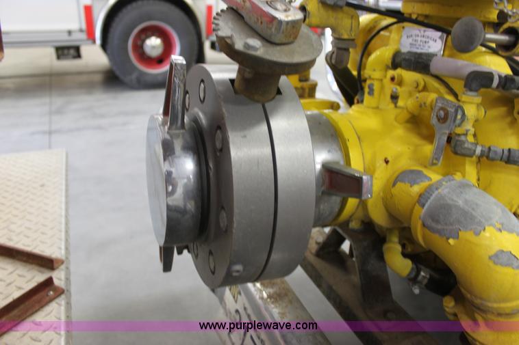 image for item E4232 1979 Ford F700 firetruck