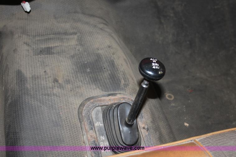 image for item E4233 1973 Chevrolet 2500 pickup truck