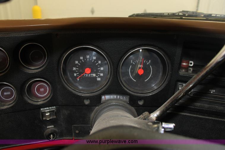 image for item E4233 1973 Chevrolet 2500 pickup truck