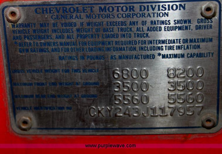 image for item E4233 1973 Chevrolet 2500 pickup truck