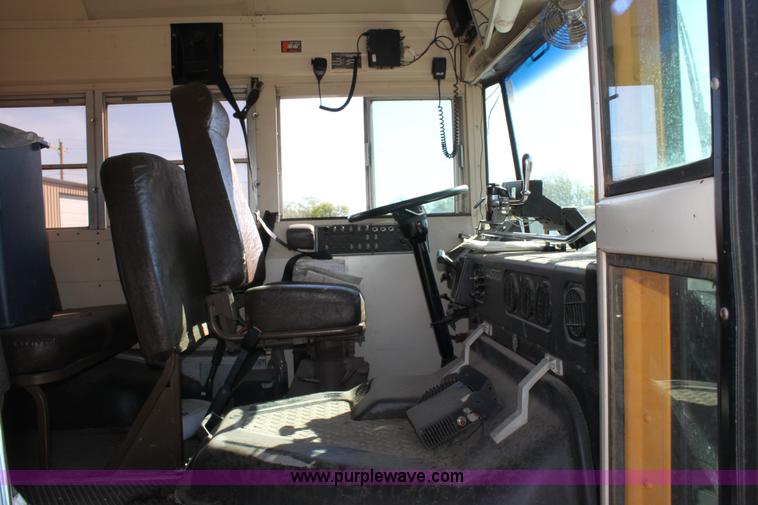 image for item E4237 1993 Blue Bird TC2000 school bus