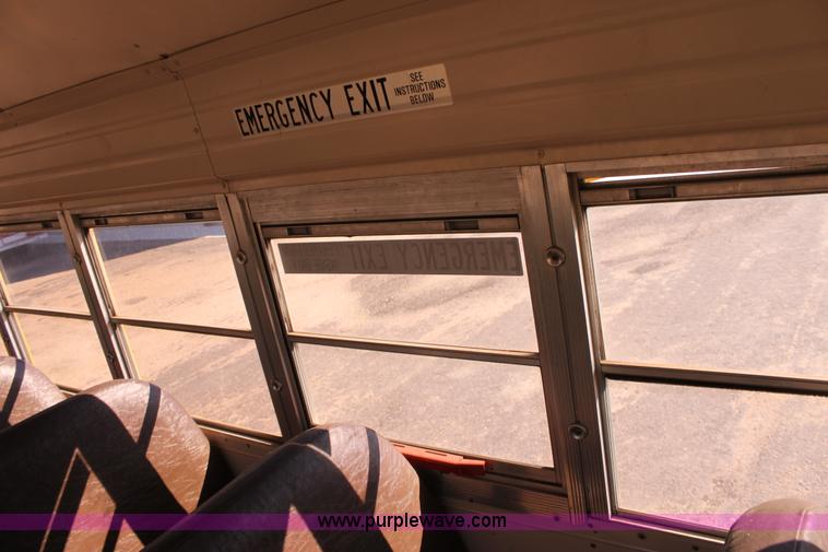 image for item E4237 1993 Blue Bird TC2000 school bus