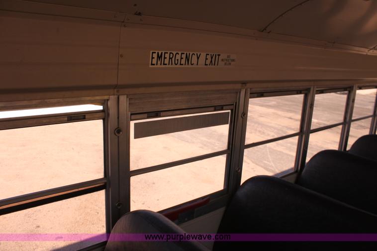 image for item E4237 1993 Blue Bird TC2000 school bus