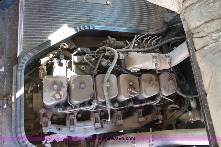 image for item E4237 1993 Blue Bird TC2000 school bus