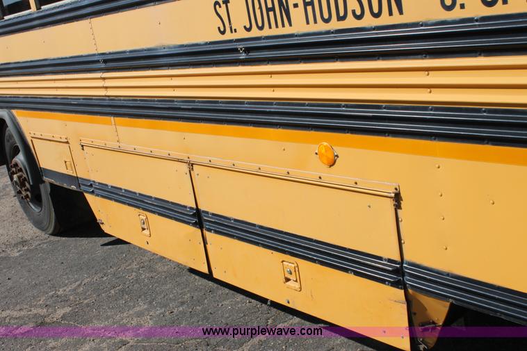 image for item E4237 1993 Blue Bird TC2000 school bus