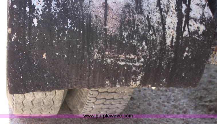 image for item E4248 Asphalt tack oil trailer