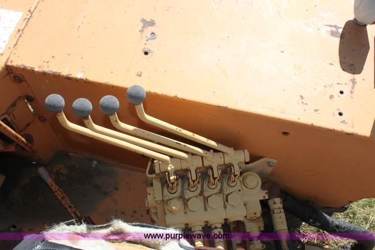 image for item E4249 Case 580C construction king tractor