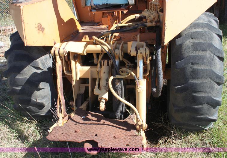 image for item E4249 Case 580C construction king tractor