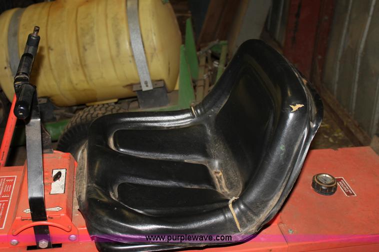 image for item E4251 2005 Deines 60SLD lawn mower