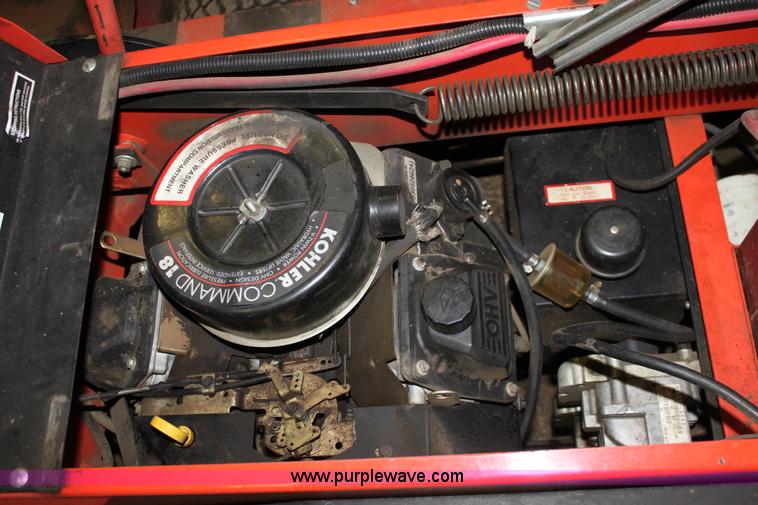 image for item E4251 2005 Deines 60SLD lawn mower