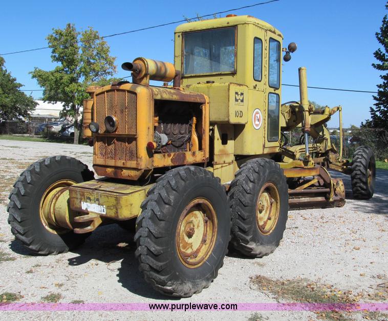 image for item E5577 Huber Warco 10D motor grader
