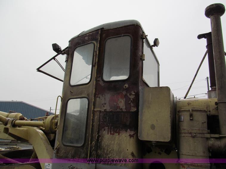 image for item E5614 Galion 104 motor grader