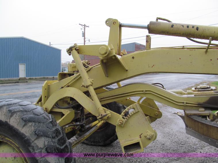 image for item E5614 Galion 104 motor grader