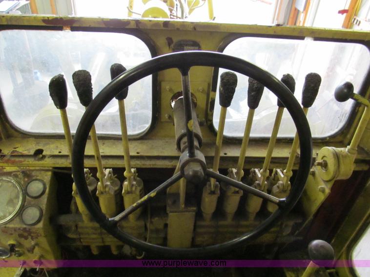 image for item E5614 Galion 104 motor grader