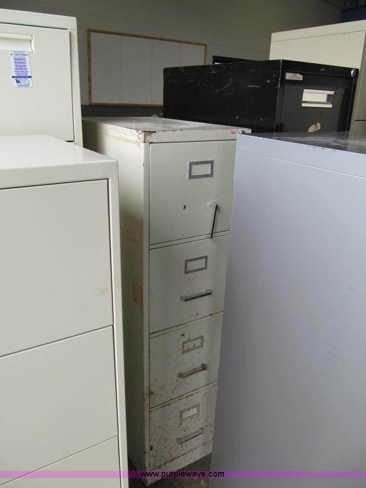 image for item E5618 (7) assorted file cabinets
