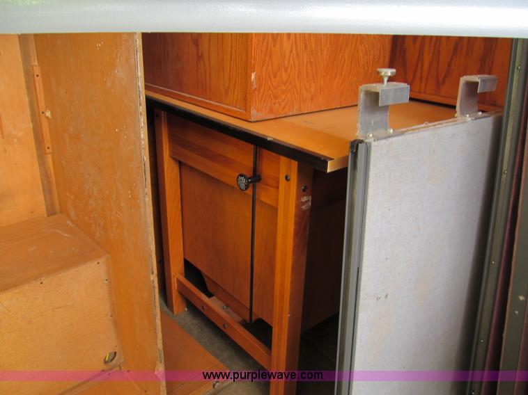 image for item E5620 Assorted office supplies