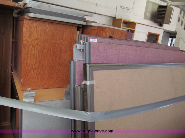 image for item E5620 Assorted office supplies