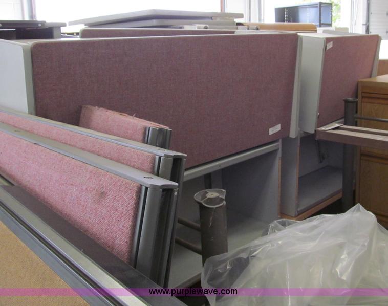 image for item E5620 Assorted office supplies