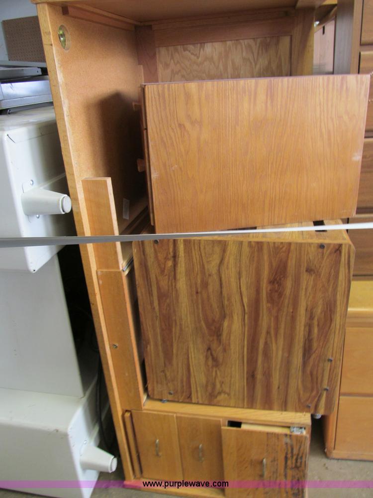 image for item E5620 Assorted office supplies