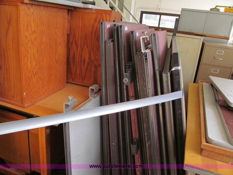 image for item E5620 Assorted office supplies