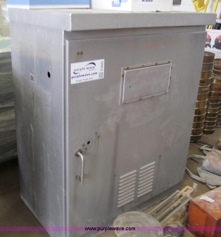 image for item E5625 Stainless steel cabinet