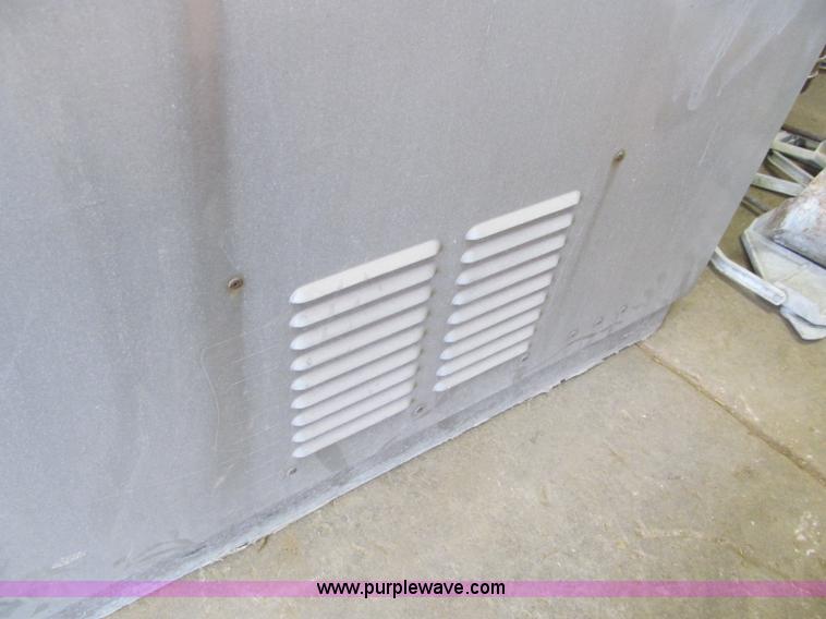 image for item E5625 Stainless steel cabinet