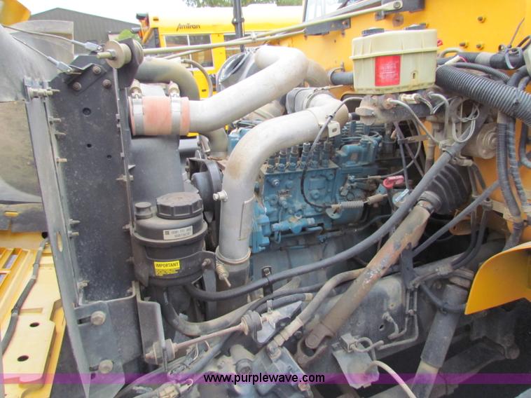 image for item E8090 1996 International 3800 school bus