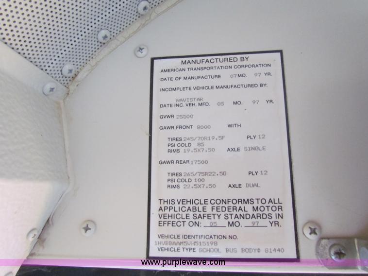 image for item E8091 1997 International 3800 school bus