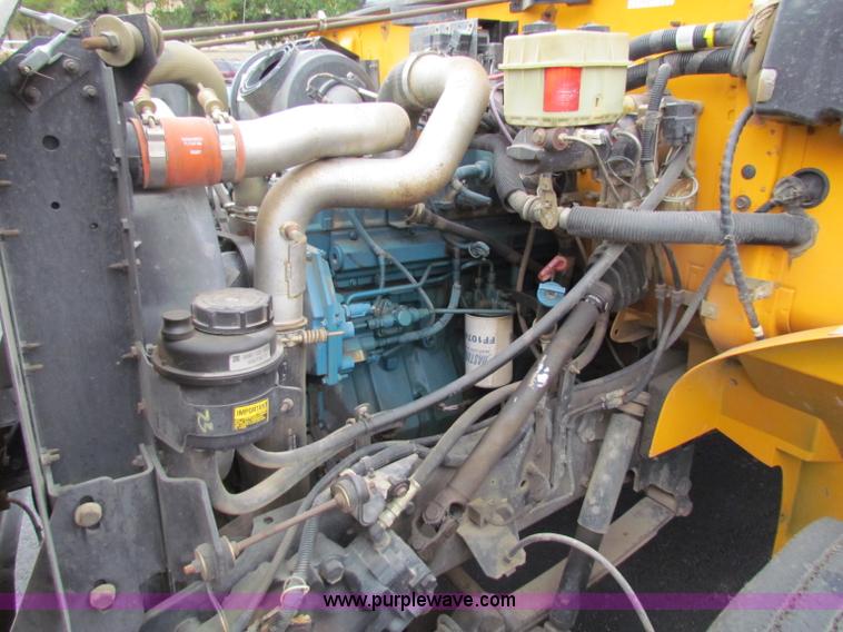 image for item E8091 1997 International 3800 school bus