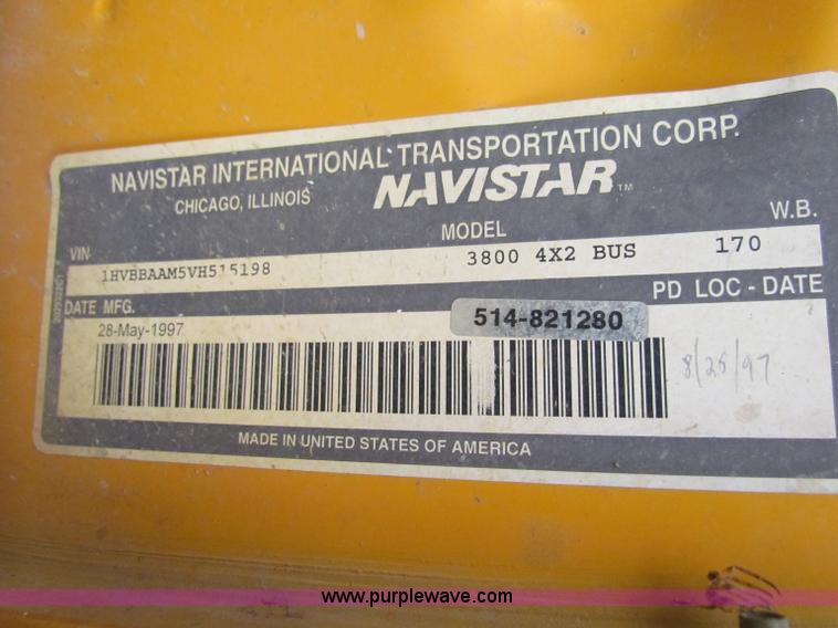 image for item E8091 1997 International 3800 school bus