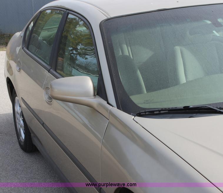 image for item E8130 2005 Chevrolet Impala