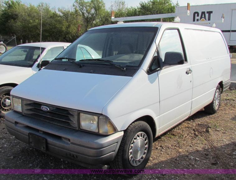 image for item E8132 1994 Ford Aerostar cargo van