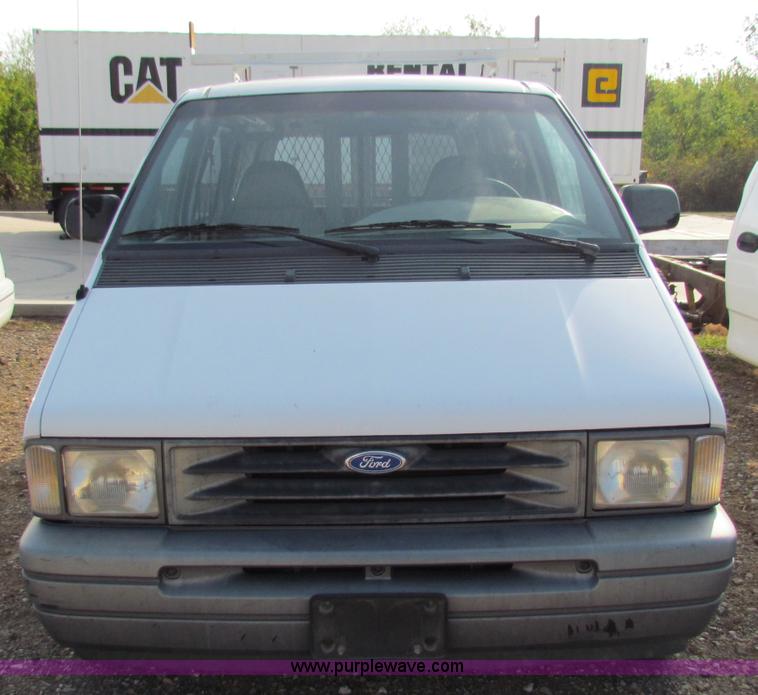 image for item E8132 1994 Ford Aerostar cargo van