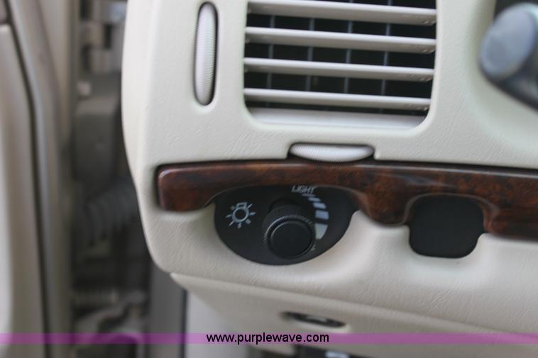 image for item E8133 2005 Chevrolet Impala