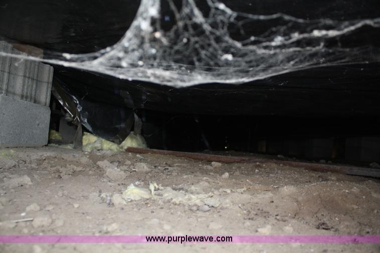 image for item F2528 Mobile classroom with step