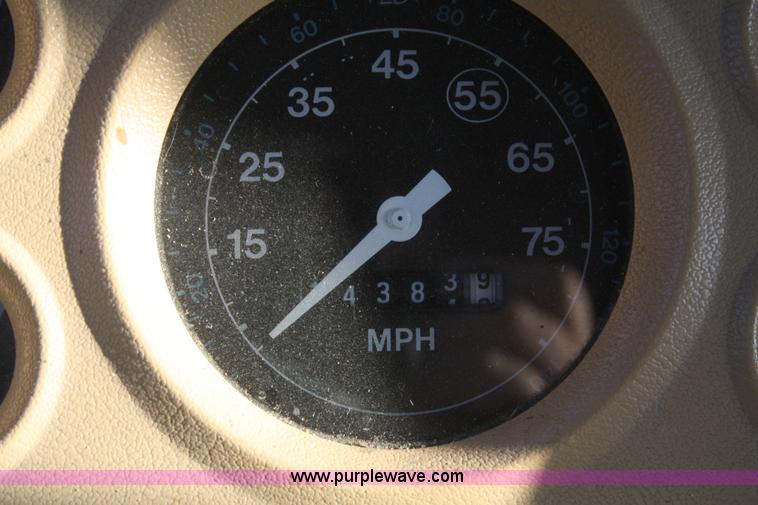 image for item F2580 1982 Ford 8000 tanker truck